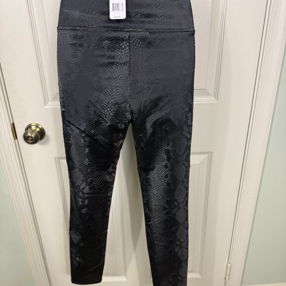 Bebe Snake Vegan Leather Leggings – XS (New with Tags) - Picture 3 of 6
